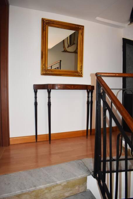 Appartamento Nel Centro Storico Di Palermo - Via Meli'S House 외부 사진
